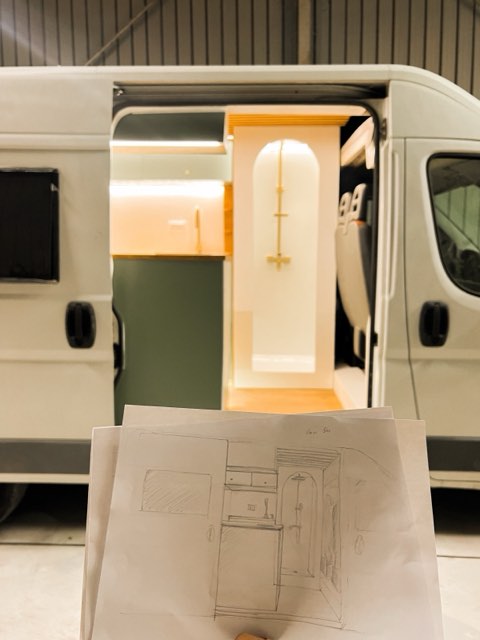 Dettaglio di lavorazione di una van build